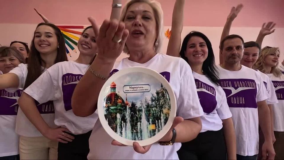 Мариупольский дворец культуры «Чайка» и Красногвардейский центр культуры Санкт-Петербурга заключили соглашение о сотрудничестве