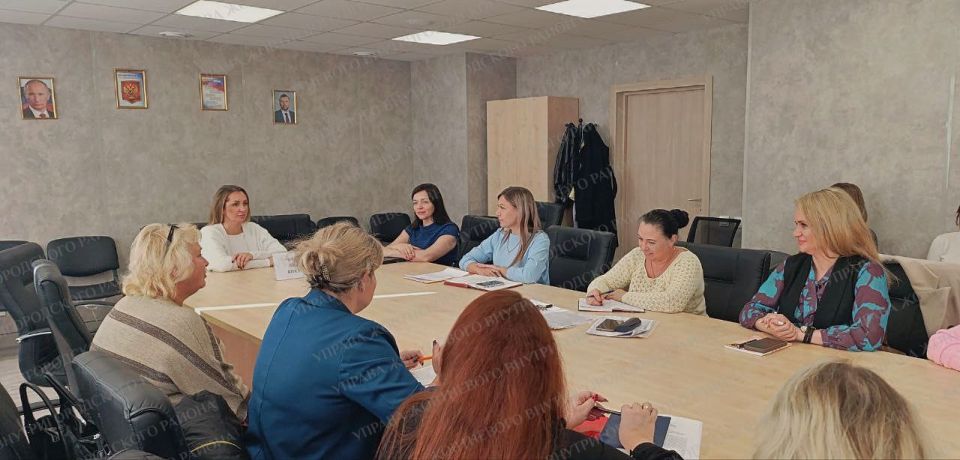 В Управе Жовтневого внутригородского района города Мариуполь состоялась встреча Заместителя главы Администрации городского округа Мариуполь Виктории Калачевой с жителями города