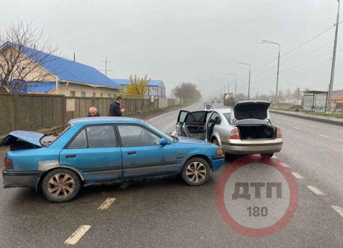 ДТП произошло на Володарском шоссе ДТП произошло на Володарском шоссе