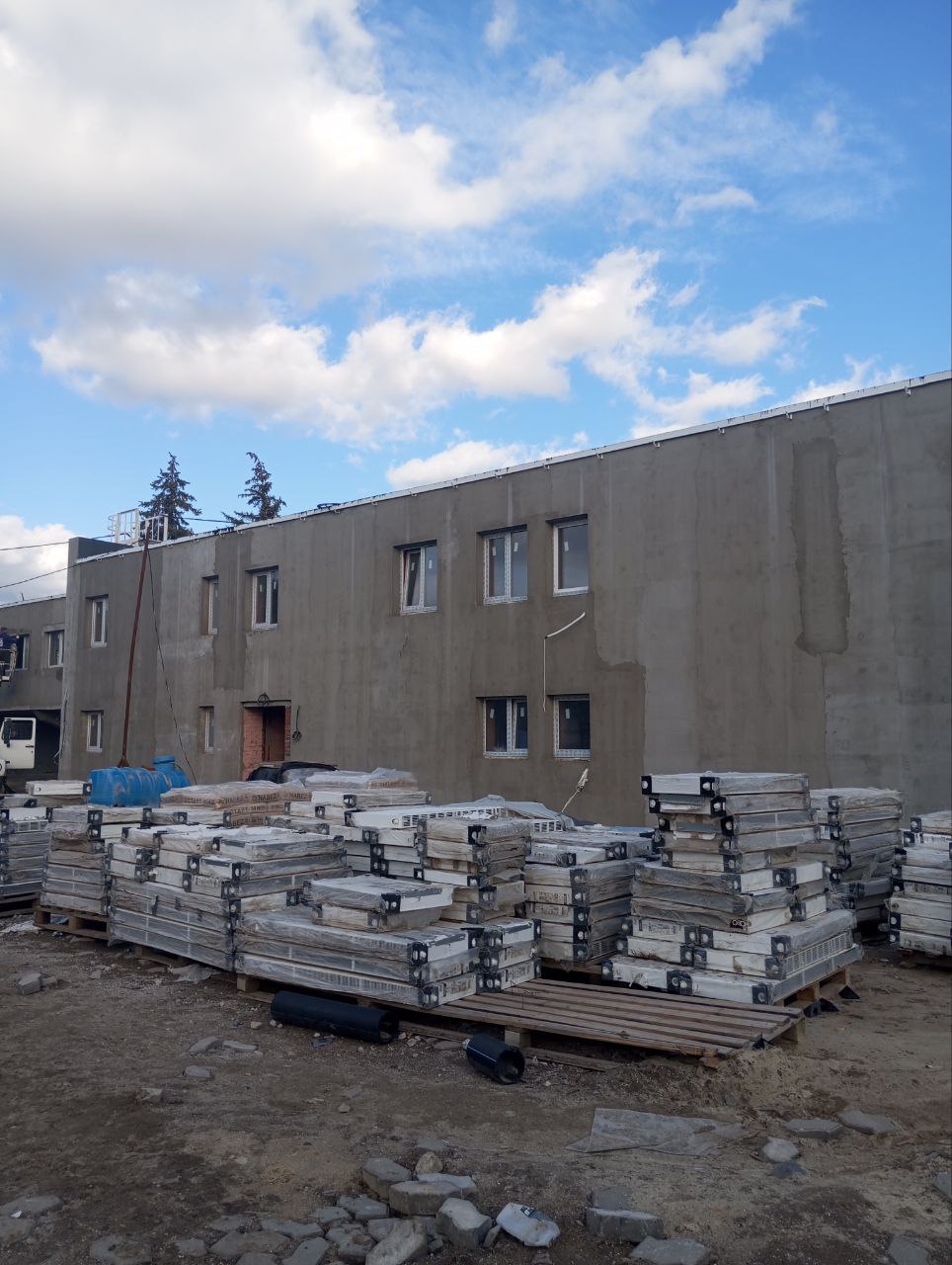 При участии ФАУ «РосКапСтрой» ведется восстановление Центра военно-спортивной подготовки «Воин» в г. Мариуполе При участии ФАУ «РосКапСтрой» ведется восстановление Центра военно-спортивной подготовки «Воин» в г. Мариуполе