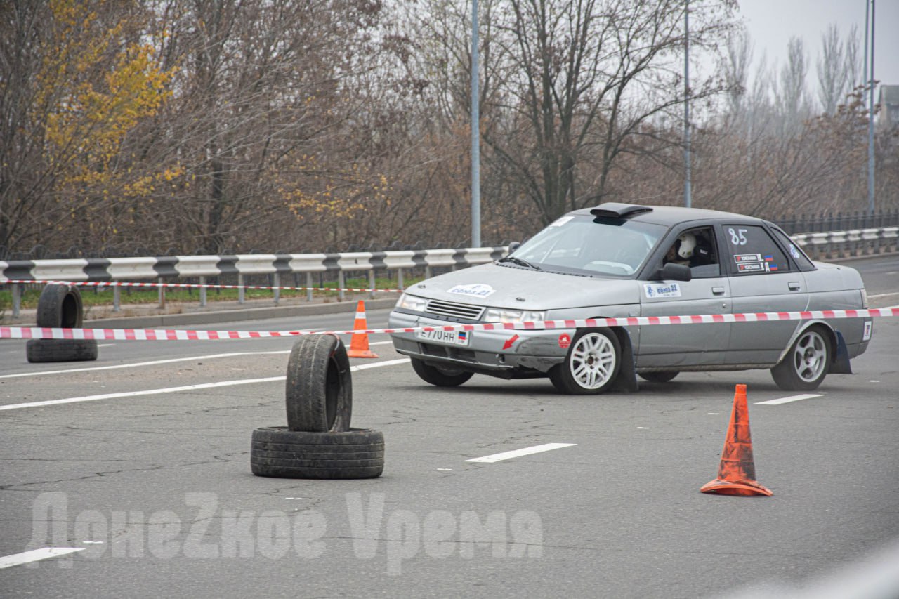 В гонках участвуют профессионалы и любители: автомобильный спорт в Республике возрождается В гонках участвуют профессионалы и любители: автомобильный спорт в Республике возрождается