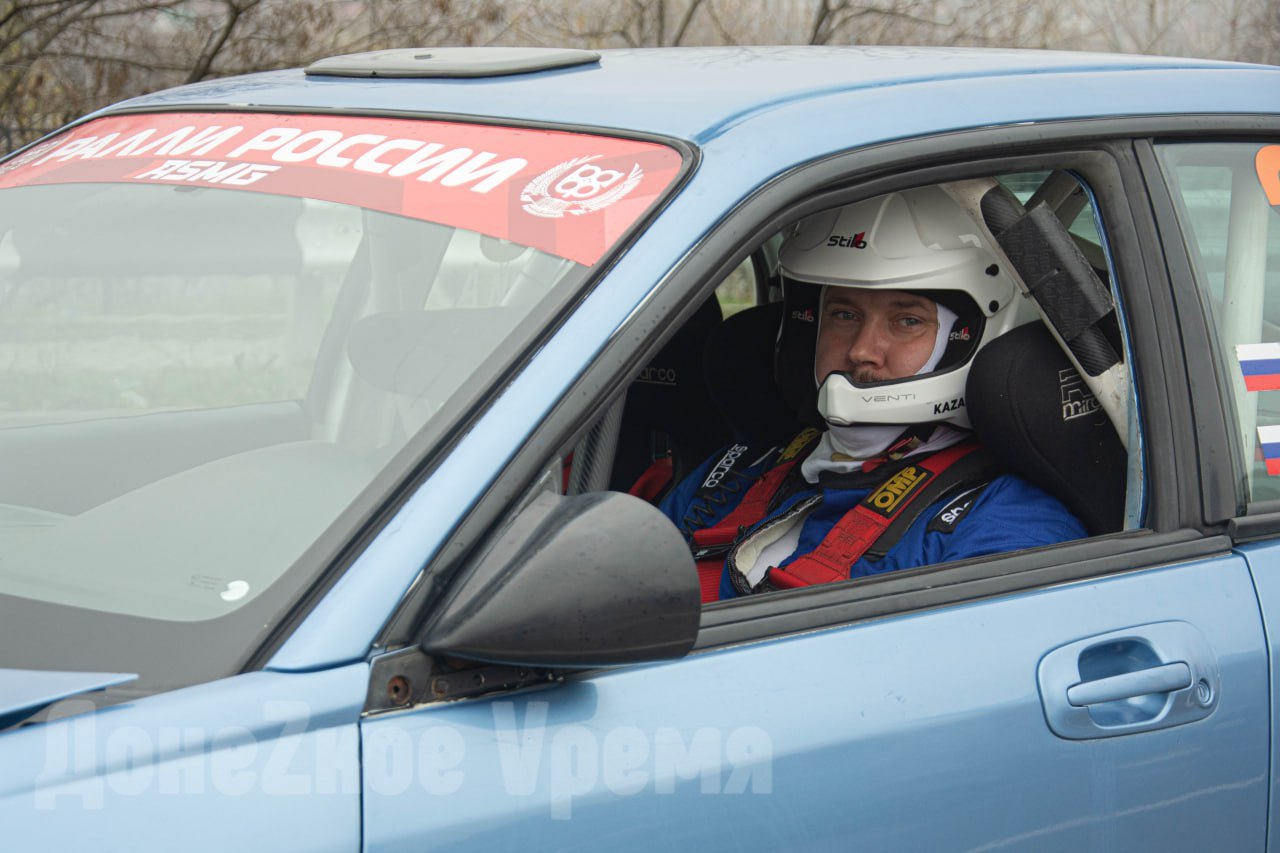 В гонках участвуют профессионалы и любители: автомобильный спорт в Республике возрождается В гонках участвуют профессионалы и любители: автомобильный спорт в Республике возрождается