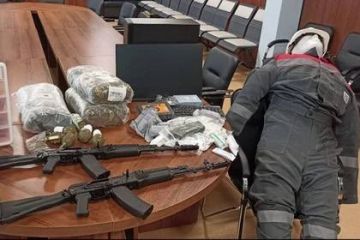 Санкт-Петербург оснастил мариупольские школы новым учебным оборудованием по ОБЗР