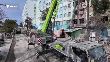 В Мариуполе на территории больницы интенсивного лечения строят новые медобъекты