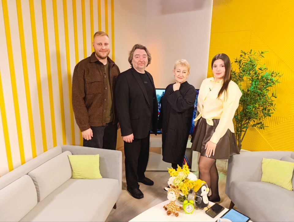 #НашиГости. Сегодня в нашей студии были: Воробьев Дмитрий Викторович -художественный руководитель проекта Сафронова Ольга Леонидовна - педагог-наставник, доцент кафедры эстрадно-джазового исполнительства СПбГИК О проекте...