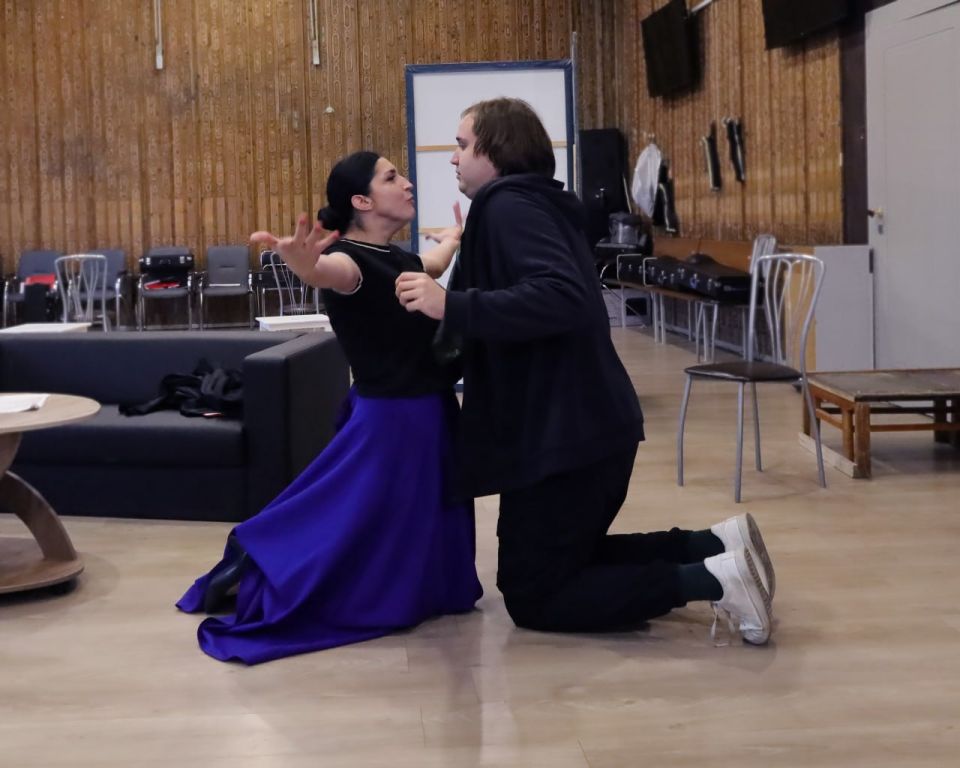 �������� ��������� ����� ������������� ������� ������ � ��������