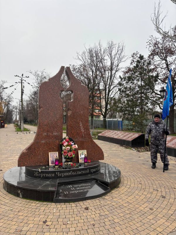 30 ноября члены Общественного Совета Чижик Е.М. и Грешников А.С. посетили торжественное мероприятие- возложение цветов к Мемориалу Памяти Чернобыльской катастрофы, организованное Общественной организацией «Ветеранов и...