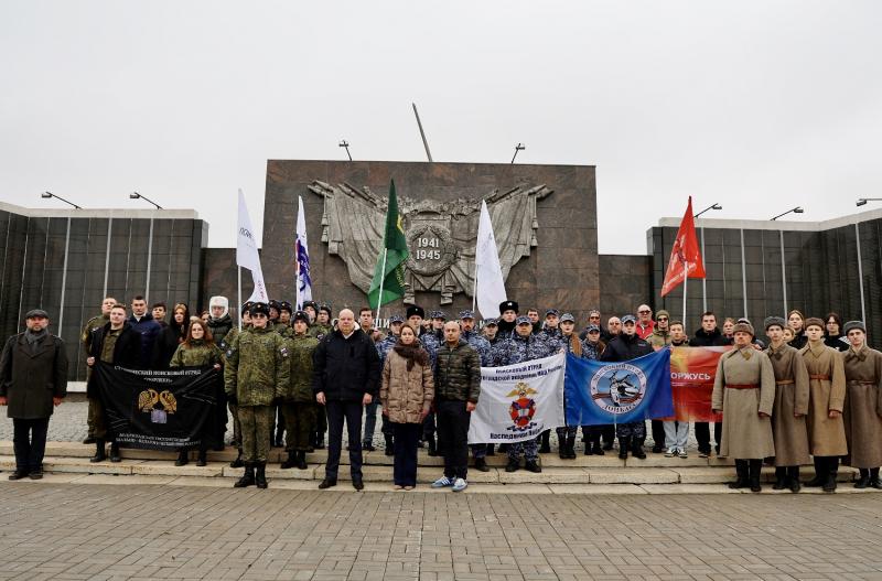 Донецкие и волгоградские поисковики приняли участие в церемонии закрытия региональной «Вахты Памяти – 2025» Донецкие и волгоградские поисковики приняли участие в церемонии закрытия региональной «Вахты Памяти – 2025»