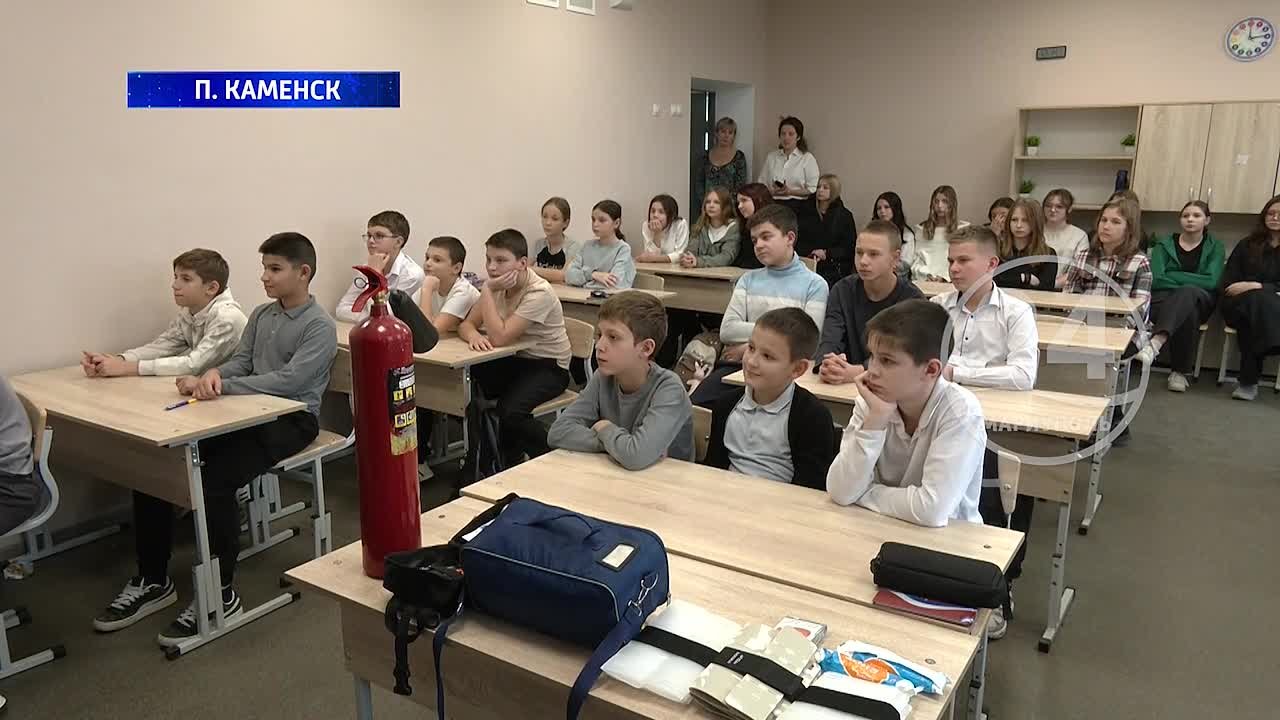 Студенческий спасательный отряд ВСКС провел информационное занятие «Безопасность в зимний период» для обучающихся ГБОУ «СШ №19 г.о. Мариуполь». 05.12.2025