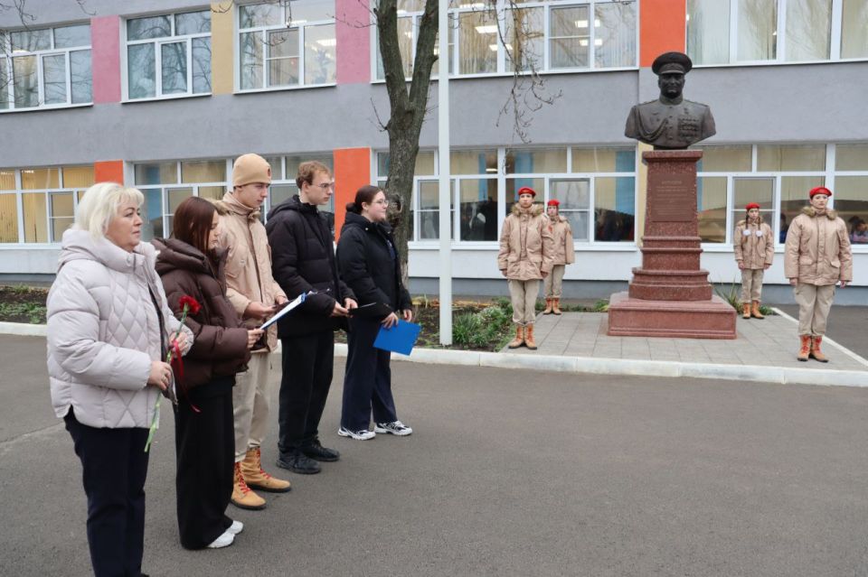 ���� ������ ��������� � �������� ��������, ����� � ����������� �����