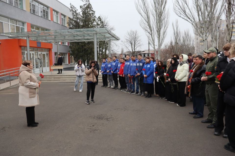 ���� ������ ��������� � �������� ��������, ����� � ����������� �����