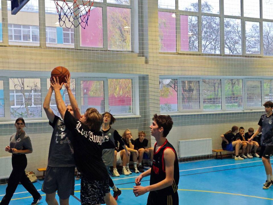 8-� ������� ���� �������� ������������� ����Za ������