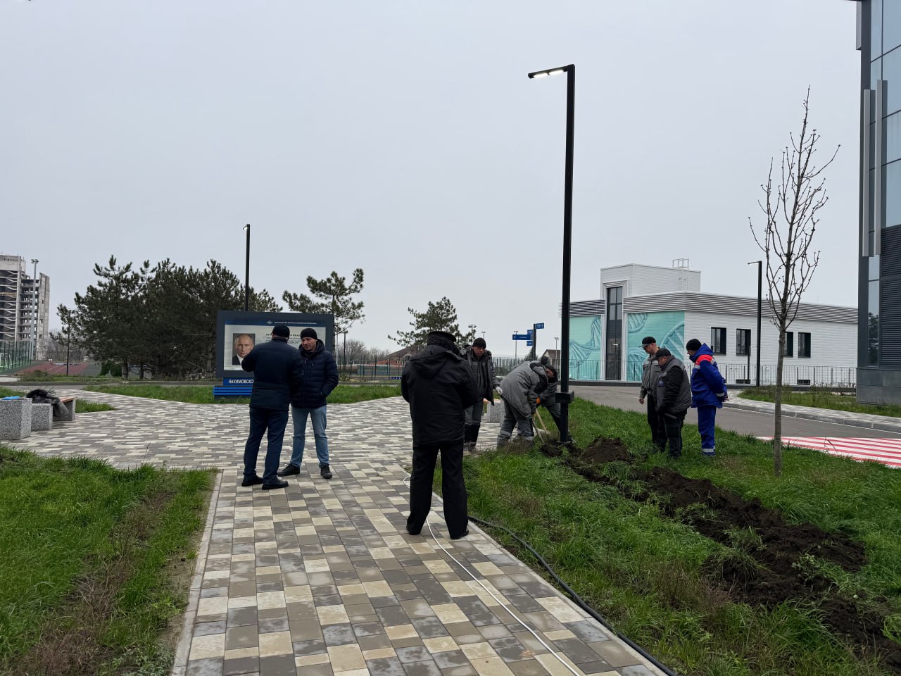 В Мариупольском филиале Нахимовского военно-морского училища завершена подготовка к открытию бюста генерал-майора Михаила Евгеньевича Гудкова В Мариупольском филиале Нахимовского военно-морского училища завершена подготовка к открытию бюста генерал-майора Михаила Евгеньевича Гудкова