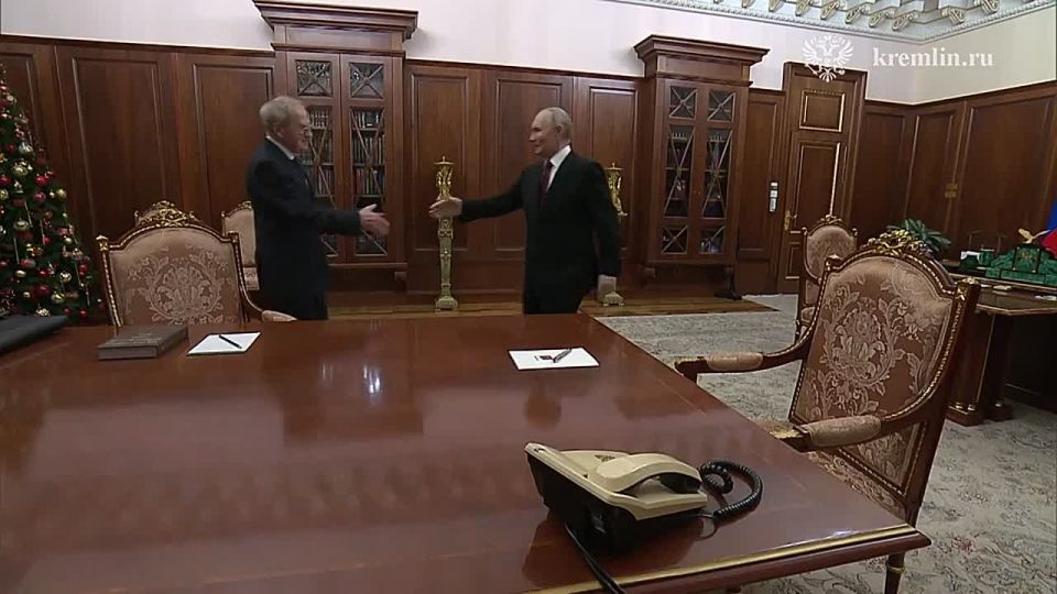 Владимир Путин встретился в Кремле с Председателем Конституционного Суда Валерием Зорькиным