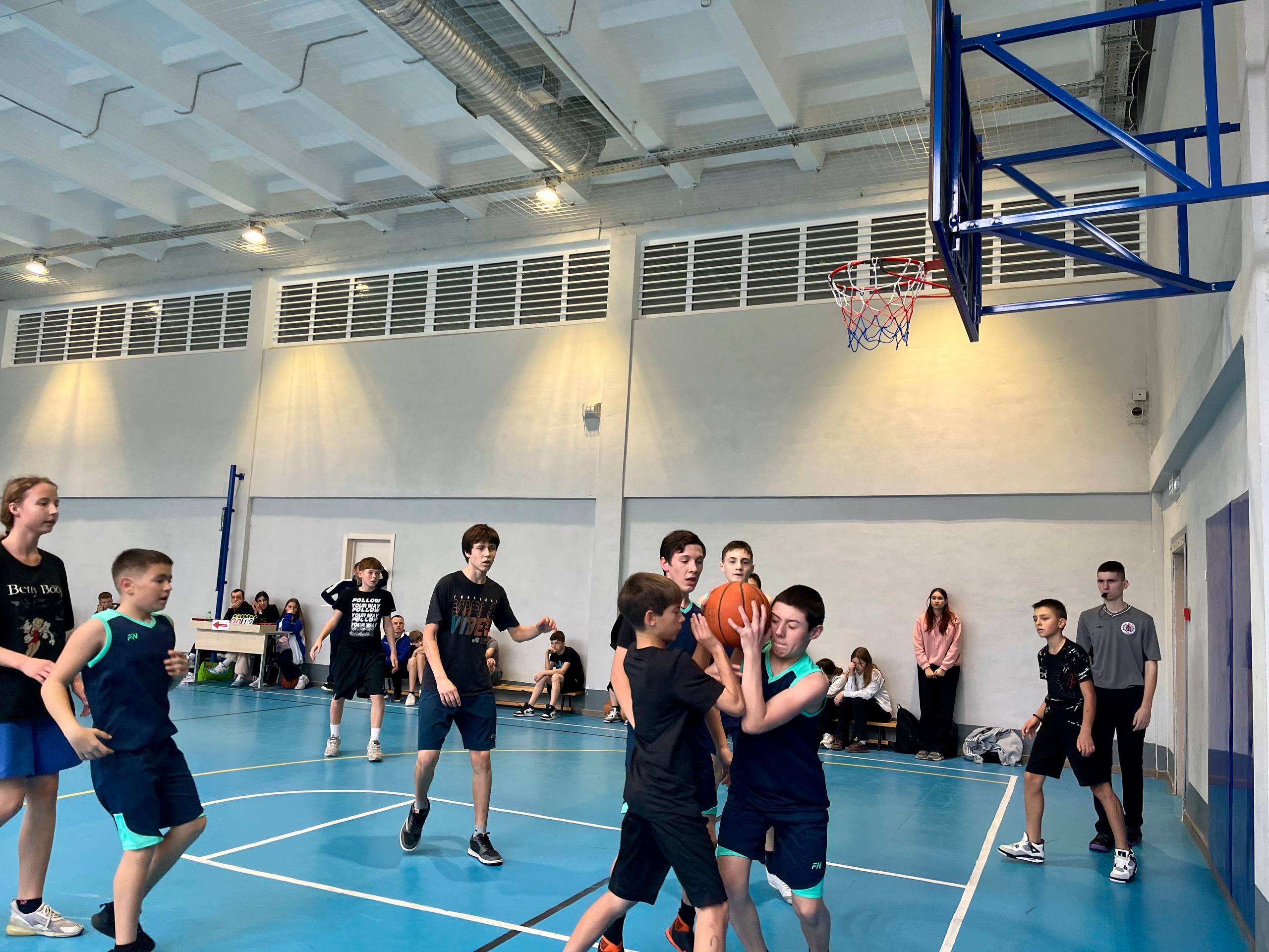 Подведены итоги 9-го игрового дня Чемпионата Школьная Баскетбольная Лига «Za Баскет» Подведены итоги 9-го игрового дня Чемпионата Школьная Баскетбольная Лига «Za Баскет»