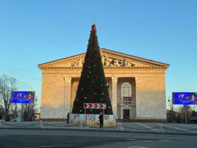 Мариуполь с рабочим визитом посетил вице-губернатор Санкт-Петербурга — руководитель Администрации Губернатора Санкт-Петербурга Валерий Москаленко