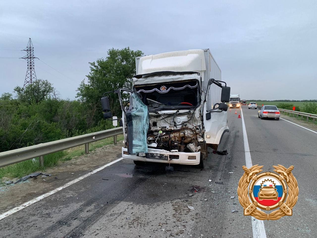 В круглосуточном режиме осуществляем мониторинг за состоянием дорожного покрытия на дорогах общего пользования для оперативного реагирования в случае неблагоприятных погодных условий В круглосуточном режиме осуществляем мониторинг за состоянием дорожного покрытия на дорогах общего пользования для оперативного реагирования в случае неблагоприятных погодных условий