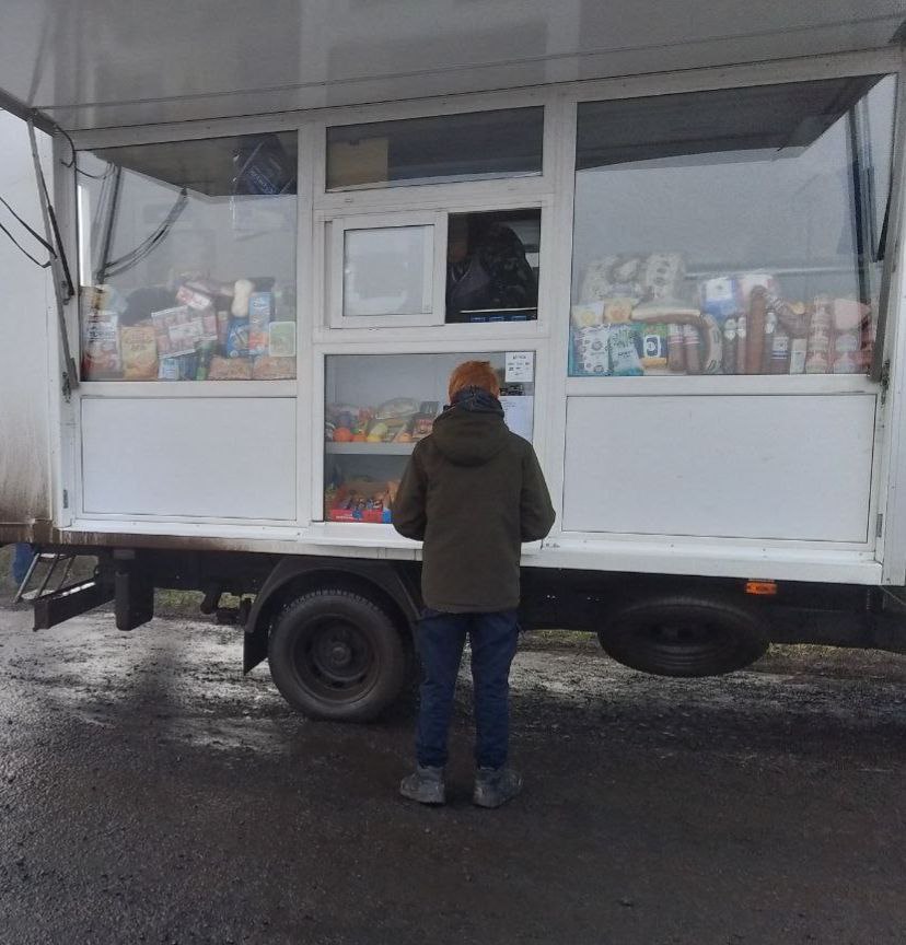 С 17 по 19 декабря 2025 года осуществлена выездная торговля с использованием автомагазинов в населенных пунктах городских округов Донецк, Горловка, Мариуполь, на территории г. Авдеевка, также Волновахского, Володарского... С 17 по 19 декабря 2025 года осуществлена выездная торговля с использованием автомагазинов в населенных пунктах городских округов Донецк, Горловка, Мариуполь, на территории г. Авдеевка, также Волновахского, Володарского...