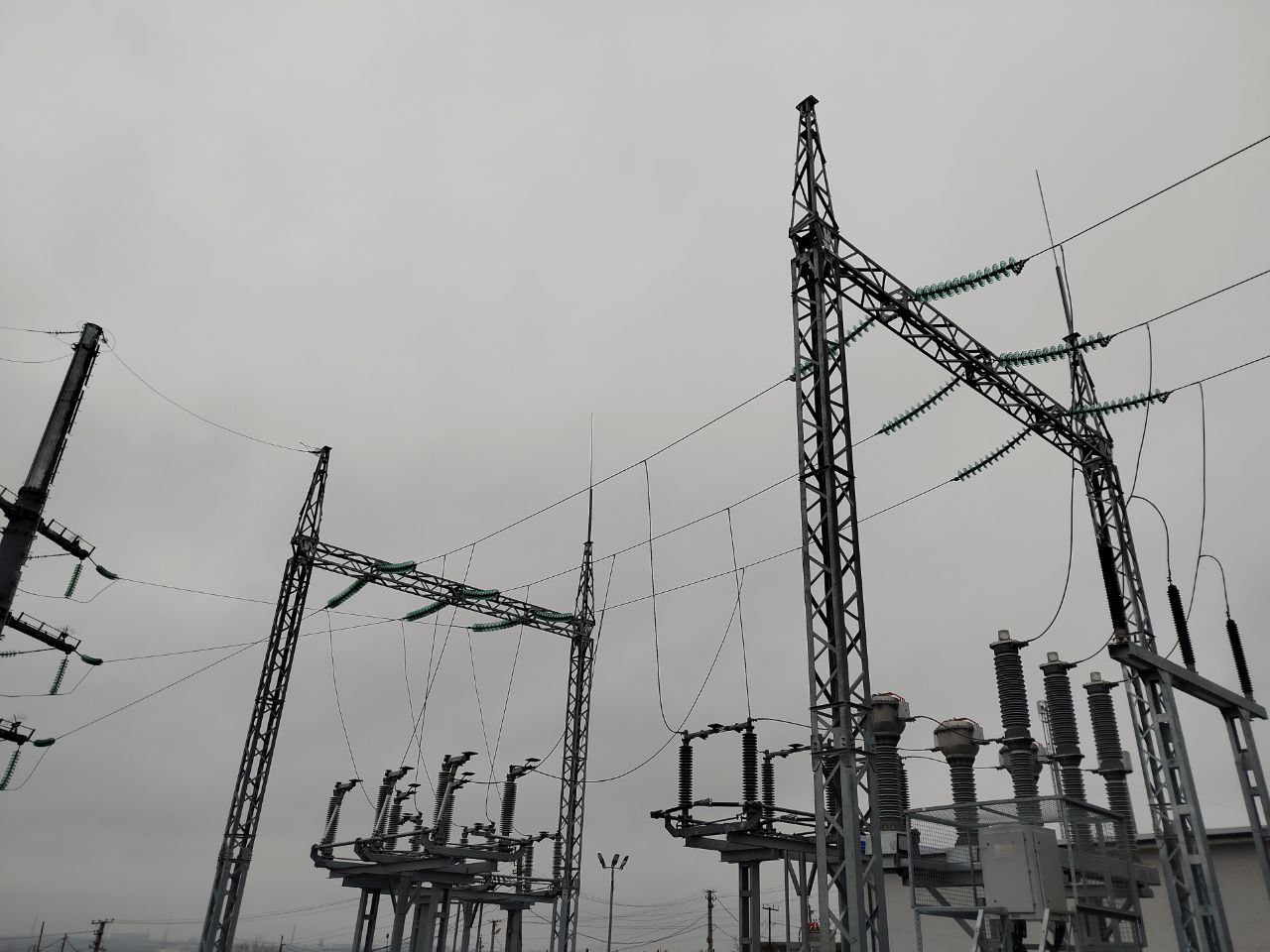 Завершаются работы по модернизации энергообъектов Мариуполя