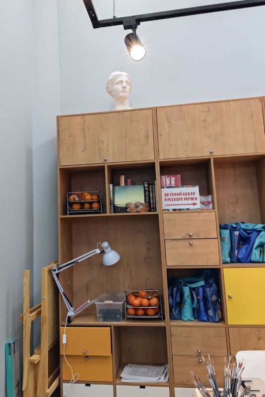 В детском центре русского музея - в дополнение к предыдущему сообщению В детском центре русского музея - в дополнение к предыдущему сообщению