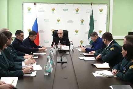 Заместитель руководителя ФТС России Олег Губайдулин посетил регионы деятельности Донецкой и Луганской таможен