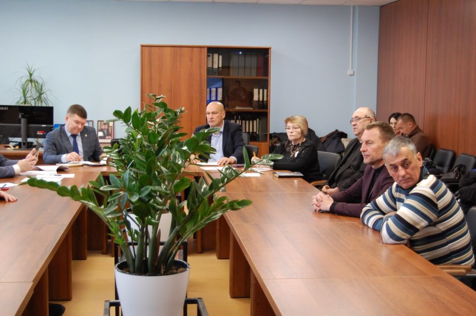 Состоялось внеочередное заседание Мариупольского городского совета Состоялось внеочередное заседание Мариупольского городского совета