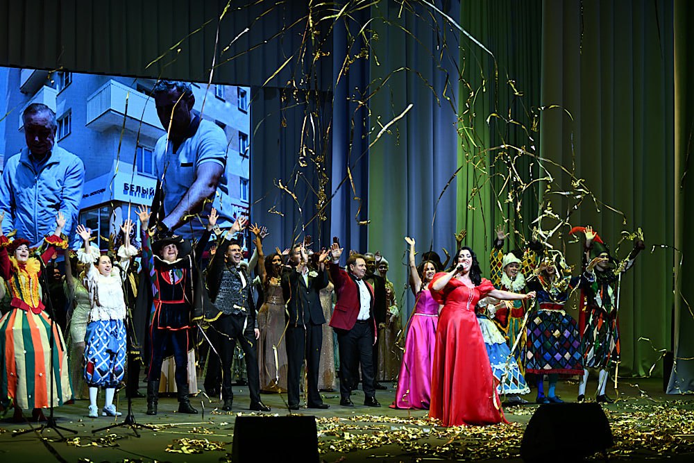 Глава ДНР Денис Пушилин рассказал об открытии русского драматического театра в Мариуполе Глава ДНР Денис Пушилин рассказал об открытии русского драматического театра в Мариуполе