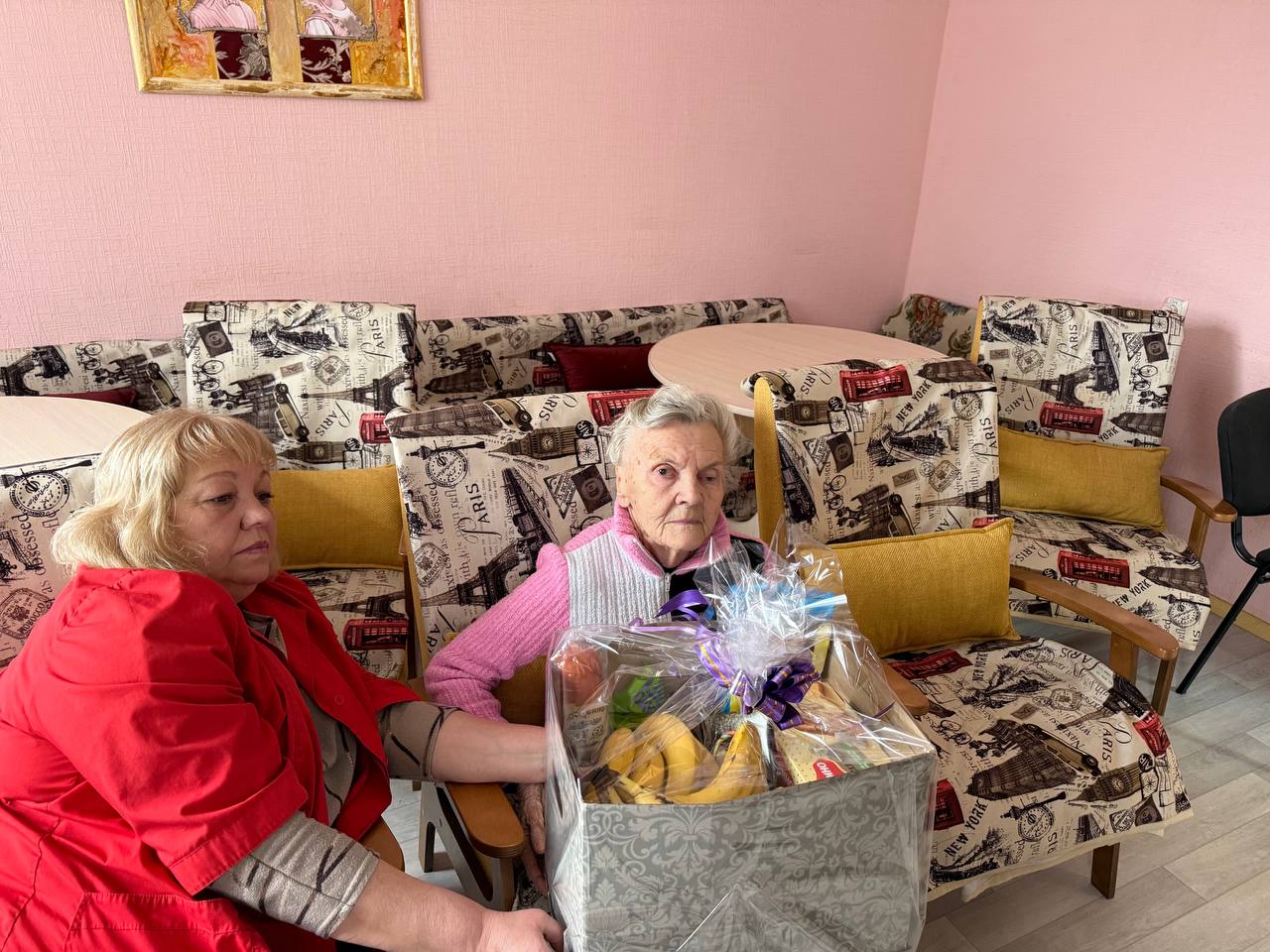 Александр Волошин: #гуманитарнаяпомощь. Сегодняшнюю рубрику посвящаю нашим уважаемым ветеранам блокадного Ленинграда Александр Волошин: #гуманитарнаяпомощь. Сегодняшнюю рубрику посвящаю нашим уважаемым ветеранам блокадного Ленинграда