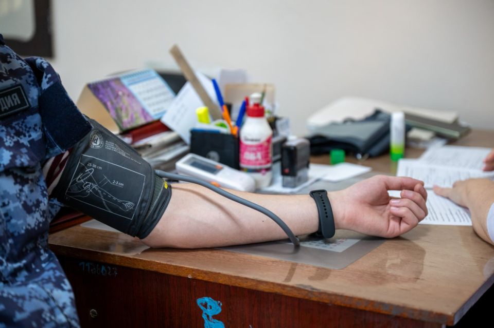 В ДНР росгвардейцы пополнили запасы крови для больниц В ДНР росгвардейцы пополнили запасы крови для больниц