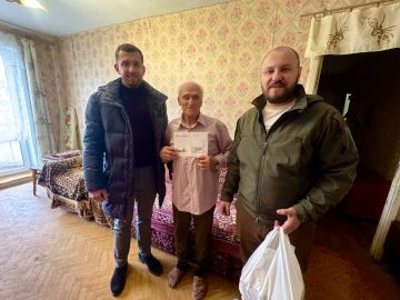 Партия рядом — поздравили долгожителей с днём рождения!