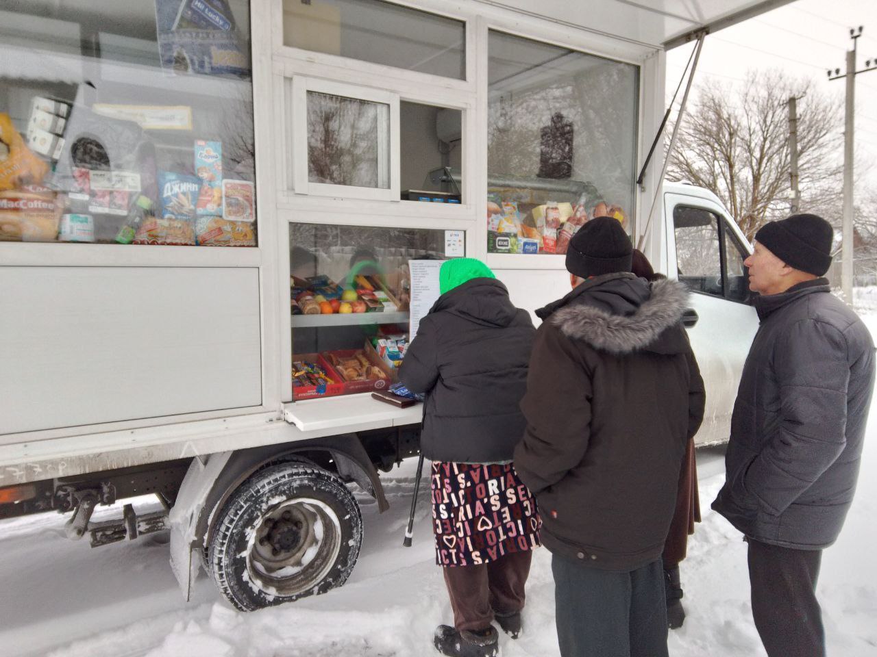 С 10 по 13 января 2026 года осуществлена выездная торговля с использованием автомагазинов в населенных пунктах городских округов Донецк, Горловка, Мариуполь, на территории г. Авдеевка, также Волновахского, Володарского... С 10 по 13 января 2026 года осуществлена выездная торговля с использованием автомагазинов в населенных пунктах городских округов Донецк, Горловка, Мариуполь, на территории г. Авдеевка, также Волновахского, Володарского...