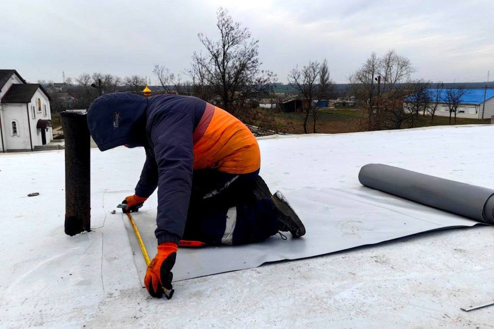 Новая кровля для сельского детсада Новая кровля для сельского детсада