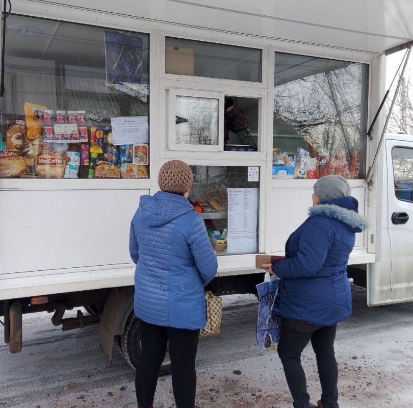 С 14 по 16 января 2026 года осуществлена выездная торговля с использованием автомагазинов в населенных пунктах городских округов Донецк, Горловка, Мариуполь, на территории г С 14 по 16 января 2026 года осуществлена выездная торговля с использованием автомагазинов в населенных пунктах городских округов Донецк, Горловка, Мариуполь, на территории г