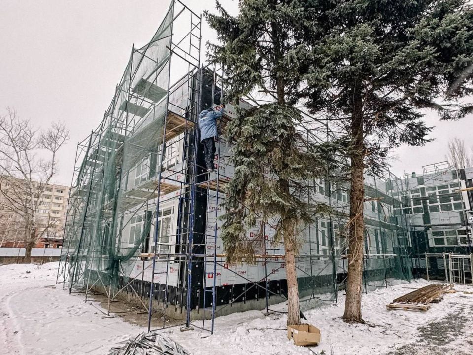 В Мариуполе идет ремонт Центра социальной реабилитации детей-инвалидов В Мариуполе идет ремонт Центра социальной реабилитации детей-инвалидов