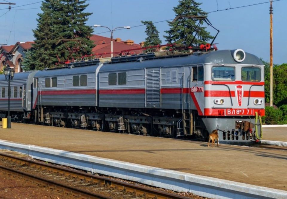 Денис Пушилин: Запустим пригородное сообщение между Иловайском и Ростовом-на-Дону, чтобы повысить уровень доступности транспортных услуг для жителей региона Денис Пушилин: Запустим пригородное сообщение между Иловайском и Ростовом-на-Дону, чтобы повысить уровень доступности транспортных услуг для жителей региона