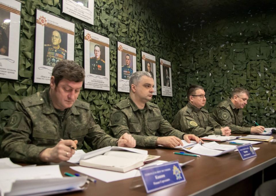 Председатель СК России провел оперативное совещание в Мариуполе Председатель СК России провел оперативное совещание в Мариуполе