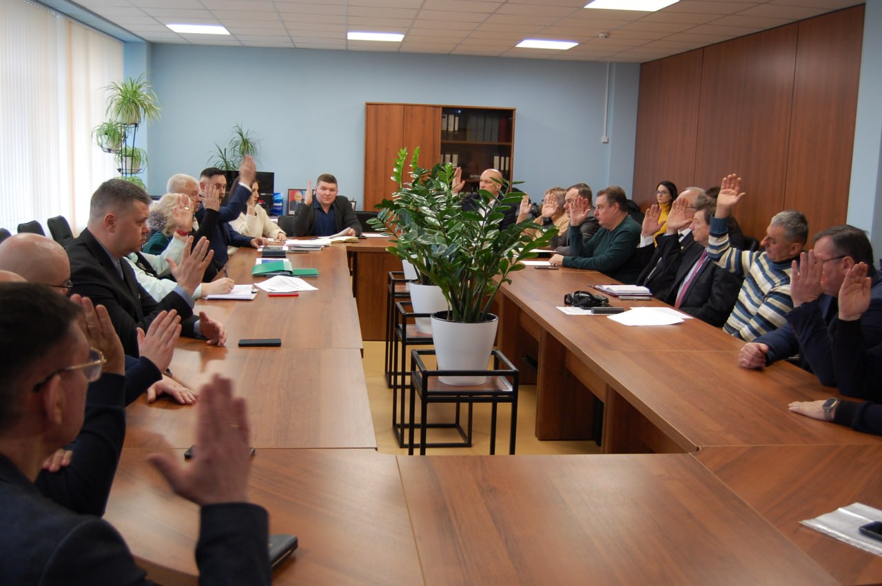 Состоялось внеочередное заседание Мариупольского городского совета