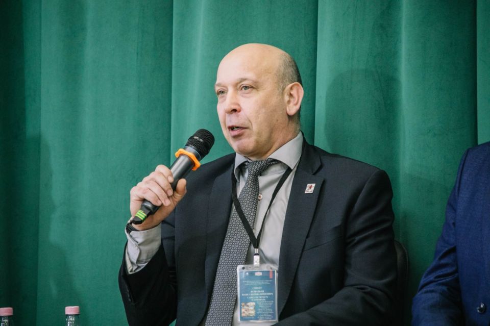 ����� �������: ������� � ��������� ������������� ������-������������ ����������� ����������� ��� ������. ���� ����� �������� ��������� � �������� �������