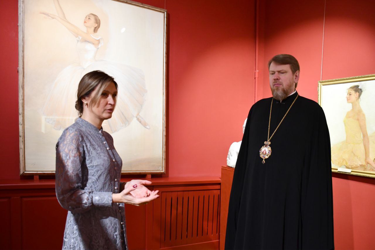 Митрополит Донецкий и Мариупольский Владимир посетил Донецкий республиканский художественный музей Митрополит Донецкий и Мариупольский Владимир посетил Донецкий республиканский художественный музей