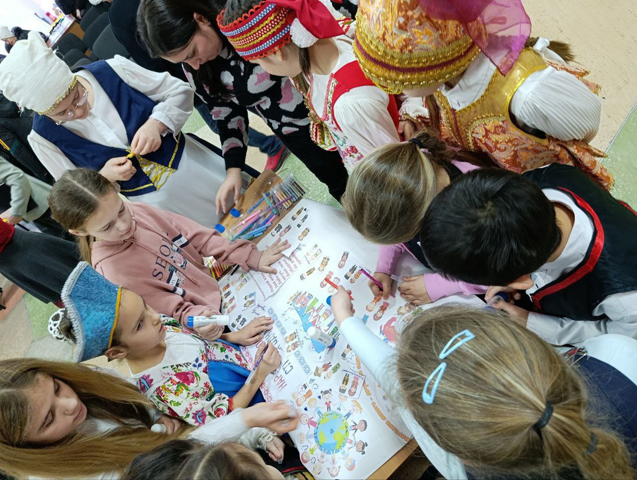 Ко Дню родного языка в МБУК "ЦКД ПГТ СТАРЫЙ КРЫМ" прошло торжественное мероприятие