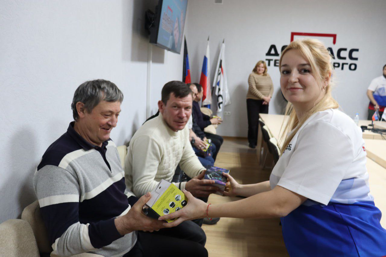 КОЛЛЕКТИВНЫЙ АЗАРТ, ДРУЖБА И РАДОСТЬ ПОБЕД: В «ДОНБАССТЕПЛОЭНЕРГО» ПРОШЕЛ ТУРНИР «ТЕПЛОДОМИНО» СРЕДИ СОТРУДНИКОВ ПРЕДПРИЯТИЯ КОЛЛЕКТИВНЫЙ АЗАРТ, ДРУЖБА И РАДОСТЬ ПОБЕД: В «ДОНБАССТЕПЛОЭНЕРГО» ПРОШЕЛ ТУРНИР «ТЕПЛОДОМИНО» СРЕДИ СОТРУДНИКОВ ПРЕДПРИЯТИЯ