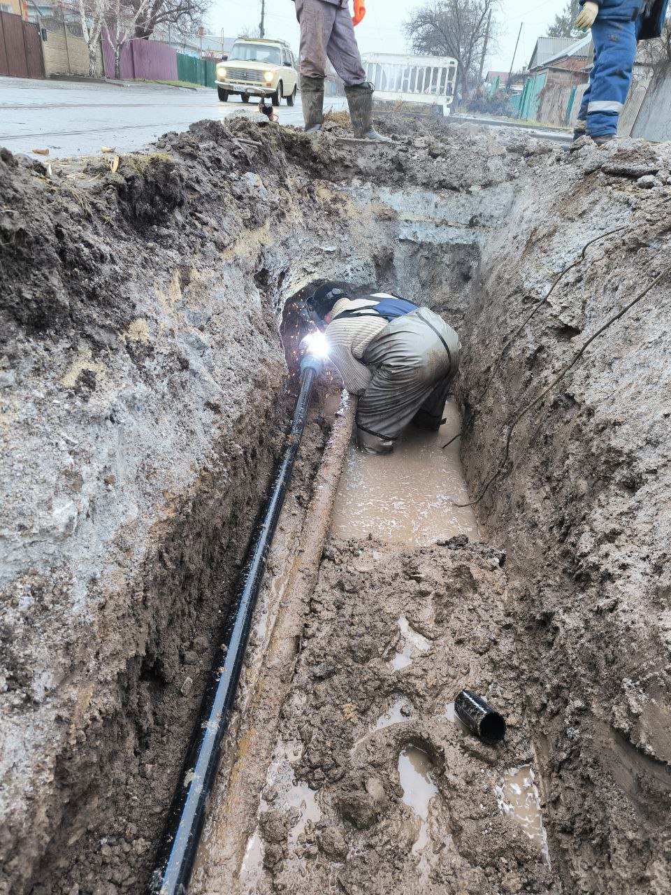 8 аварийных бригад из Санкт-Петербурга продолжают работать на сетях водоснабжения, водоотведения и теплоснабжения в Мариуполе 8 аварийных бригад из Санкт-Петербурга продолжают работать на сетях водоснабжения, водоотведения и теплоснабжения в Мариуполе