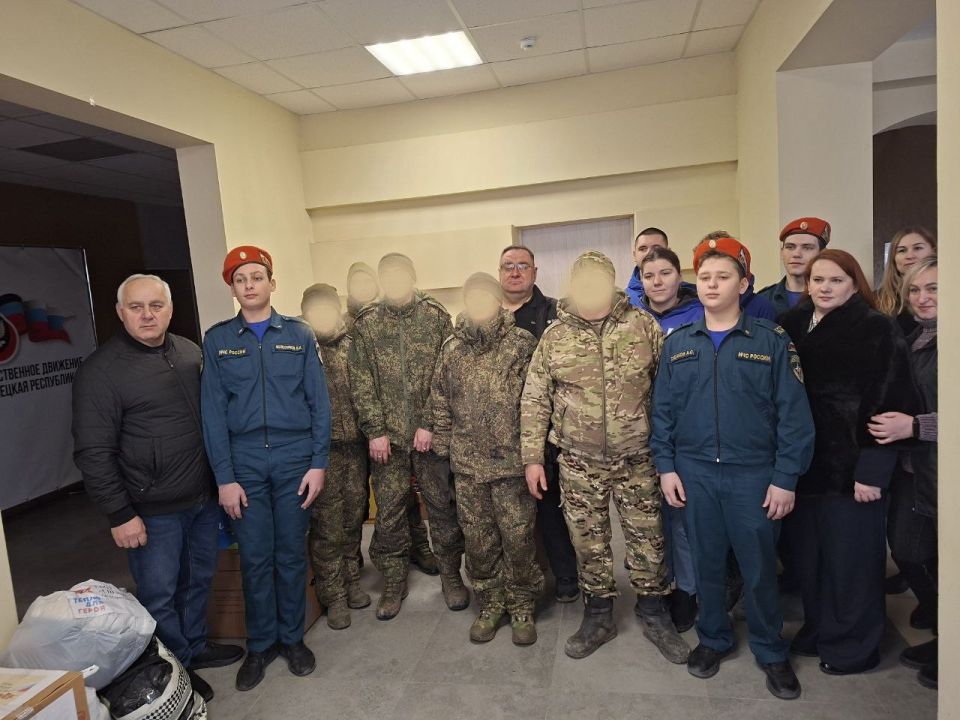 Жители Ильичевского района приняли участие в акции "Тепло для Героя"