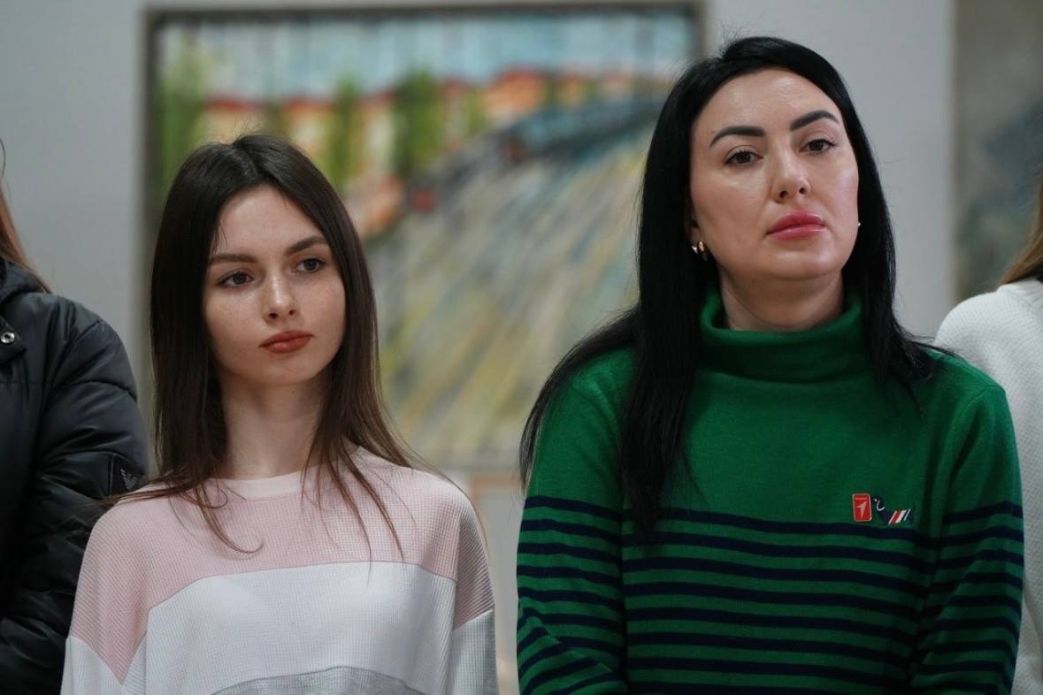 «Международный дар музею»: 42 произведения искусства из разных стран мира показали в Мариуполе «Международный дар музею»: 42 произведения искусства из разных стран мира показали в Мариуполе