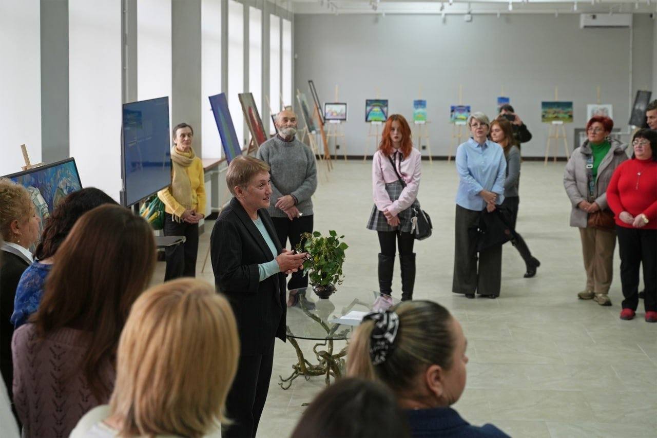 «Международный дар музею»: 42 произведения искусства из разных стран мира показали в Мариуполе «Международный дар музею»: 42 произведения искусства из разных стран мира показали в Мариуполе