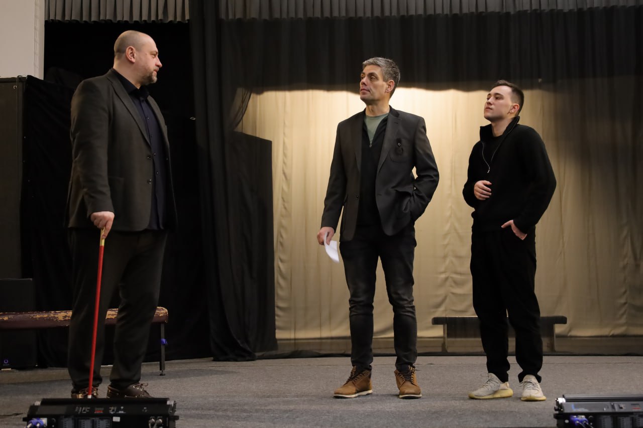 «Мастер и Маргарита»: подготовка премьерного спектакля в Мариупольском театре «Мастер и Маргарита»: подготовка премьерного спектакля в Мариупольском театре