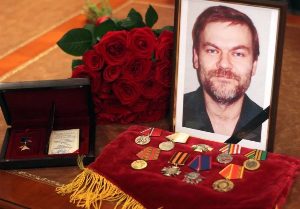 14 марта - день гибели Героя ДНР Тараса Гордиенко "Клуни"