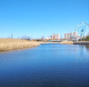Экологи продолжают обследовать водные объекты в черте Мариуполя