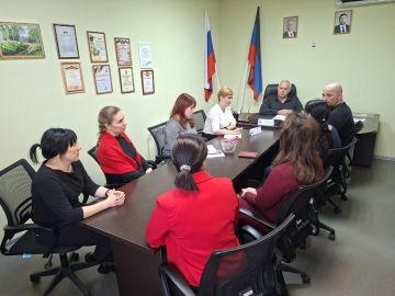 В Управе Ильичевского внутригородского района города Мариуполь состоялась встреча руководителя Управы Скударь Владимира с жителями