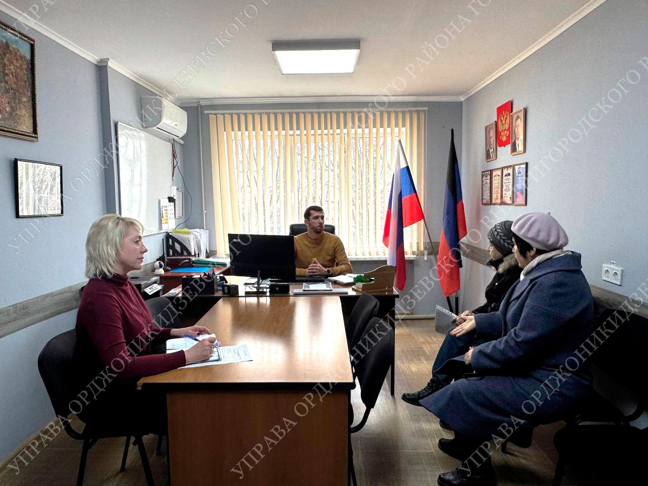 Как опломбировать счетчик воды и что делать при проблемах с отоплением — ответы заместителя руководителя Управы